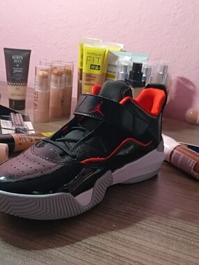 Jordan Black and Red Kids' Basketball Sneaker